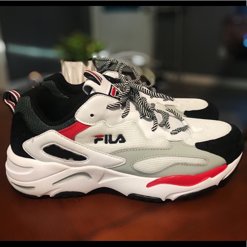 FILA Sneakers
